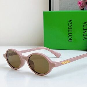 Bottega Veneta Women's Sunglasses - Brown